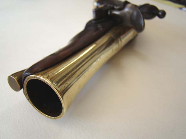 A British brass barreled blunderbuss pistol by William Jover dated 1776 — image 4